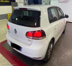 Auto - Volkswagen golf 1.6 tdi 5p. highline