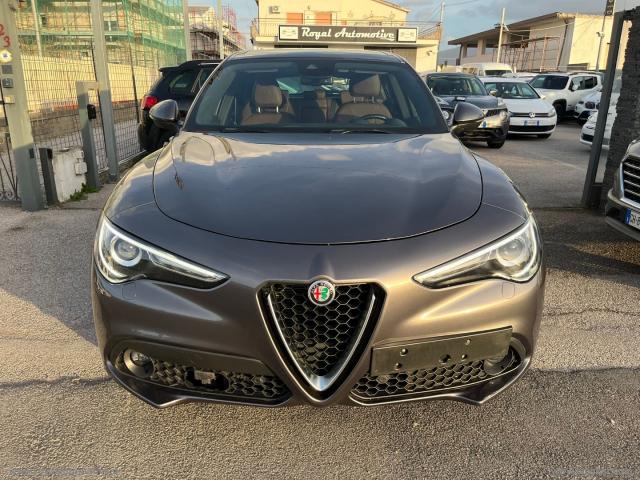 Auto - Alfa romeo stelvio 2.2 t.diesel 160cv at8 rwd super