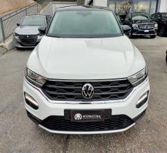 Auto - Volkswagen t-roc 1.5 tsi act style