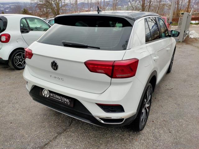 Auto - Volkswagen t-roc 1.5 tsi act style