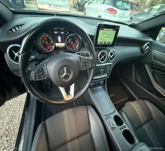 Auto - Mercedes-benz a 200 cdi automatic 4matic premium