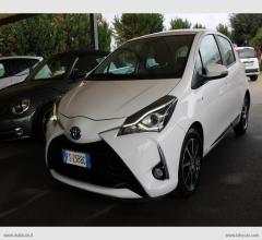 Auto - Toyota yaris 1.5 hybrid 5p. active