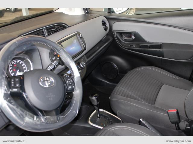 Auto - Toyota yaris 1.5 hybrid 5p. active