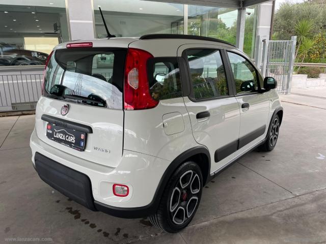 Auto - Fiat panda 1.0 firefly s&s hybrid city life