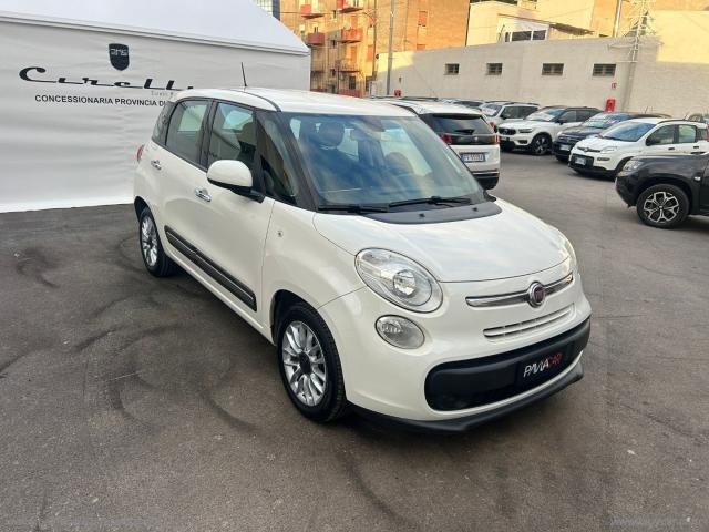 Auto - Fiat 500l 1.3 mjt 85 cv lounge