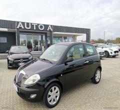 Lancia ypsilon 1.3 mjt 16v platino