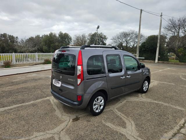 Auto - Renault kangoo blue dci 8v 115 cv 5p. limited