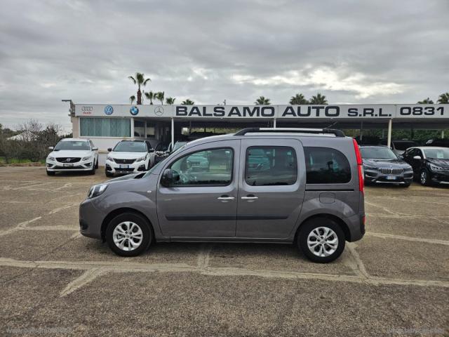 Auto - Renault kangoo blue dci 8v 115 cv 5p. limited