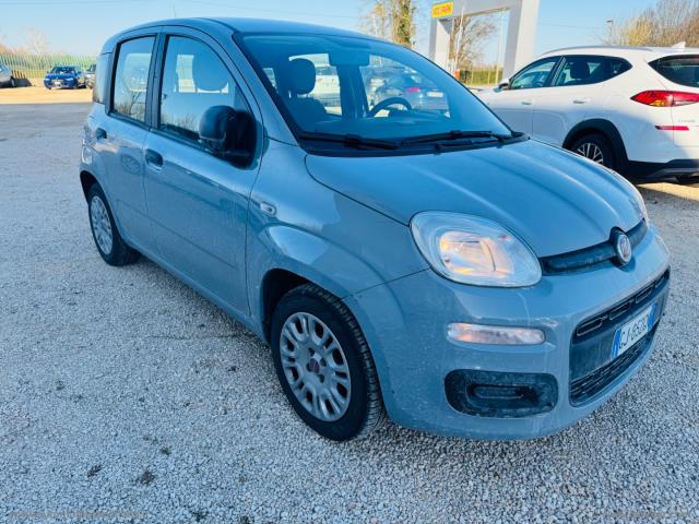 Auto - Fiat panda 1.0 firefly s&s hybrid