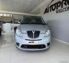 Lancia ypsilon 1.4 argento ecochic gpl