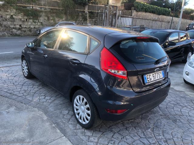 Auto - Ford fiesta+ 1.2 82 cv 5p.