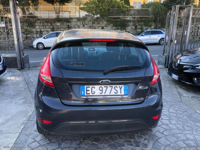 Auto - Ford fiesta+ 1.2 82 cv 5p.