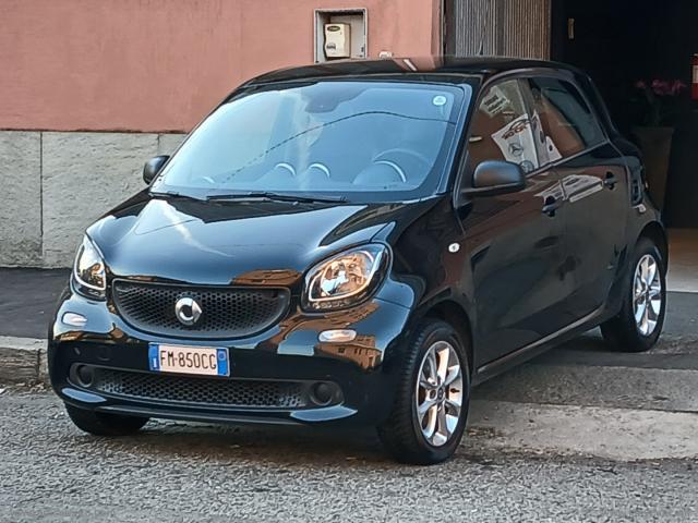 Auto - Smart forfour 70 1.0 passion