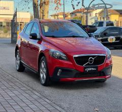 Auto - Volvo v40 cross country d3 geartronic