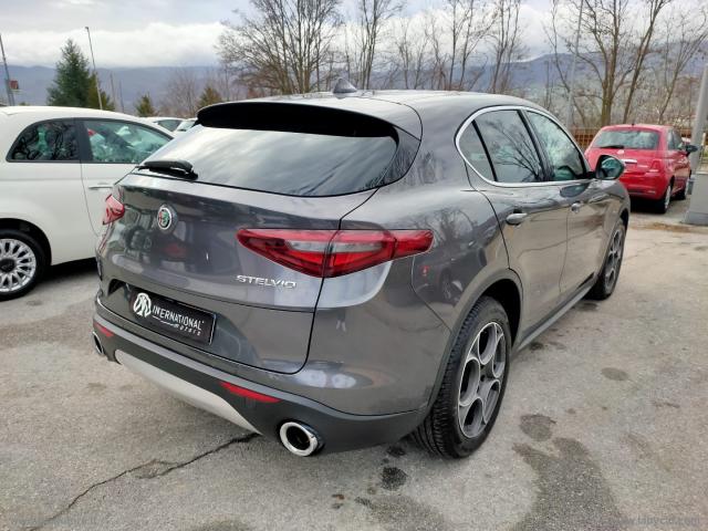 Auto - Alfa romeo stelvio 2.2 t.diesel 210 cv at8 q4 super