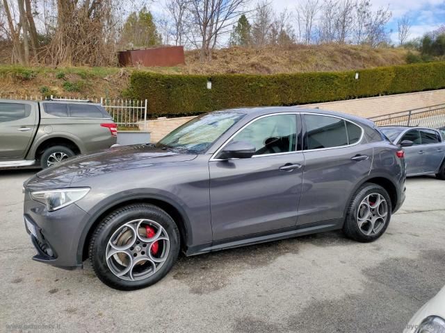 Auto - Alfa romeo stelvio 2.2 t.diesel 210 cv at8 q4 super