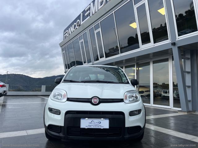 Auto - Fiat panda 1.0 firefly s&s hybrid city life