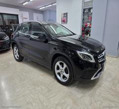 Auto - Mercedes-benz gla 200 d automatic sport