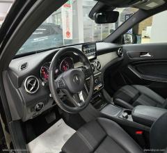 Auto - Mercedes-benz gla 200 d automatic sport