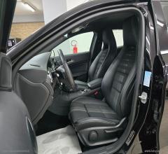 Auto - Mercedes-benz gla 200 d automatic sport