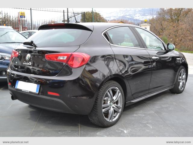 Auto - Alfa romeo giulietta 1.6 jtdm-2 105 cv distinctive sport pack