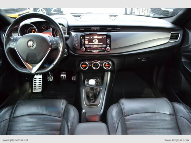 Auto - Alfa romeo giulietta 1.6 jtdm-2 105 cv distinctive sport pack