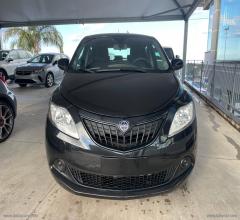 Auto - Lancia ypsilon 1.0 firefly 5ps&s hyb. eco silv.