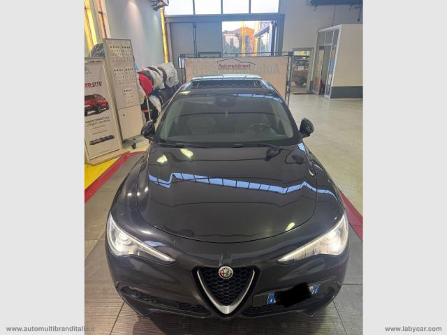 Auto - Alfa romeo stelvio 2.2 t.diesel 210 cv at8 q4 exec.