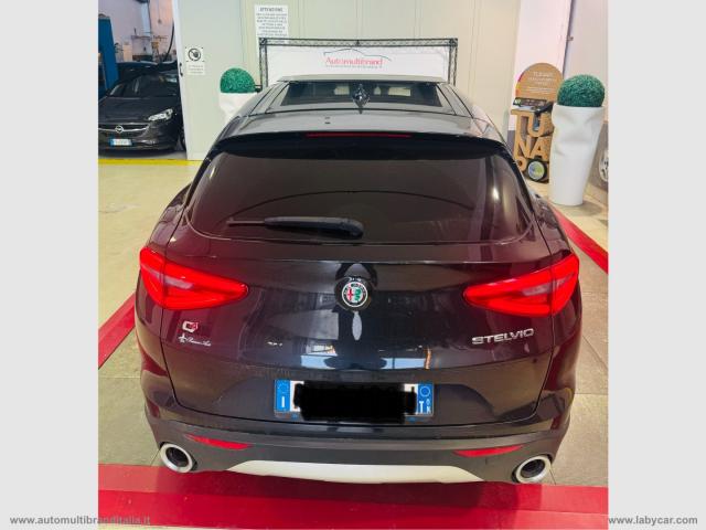 Auto - Alfa romeo stelvio 2.2 t.diesel 210 cv at8 q4 exec.