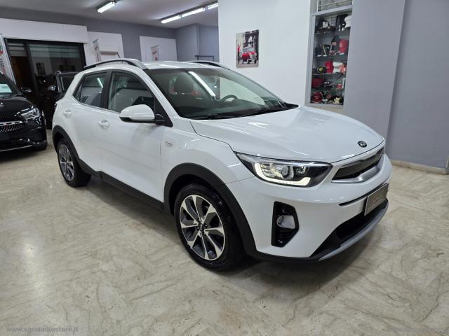 Auto - Kia stonic 1.4 mpi ecogpl style