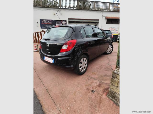 Auto - Opel corsa 1.2 5p. cosmo