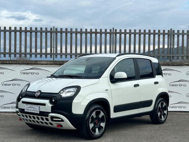 Auto - Fiat panda cross 1.0 firefly s&s hybrid