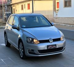 Auto - Volkswagen golf 2.0 tdi 5p. 4motion highline bmt