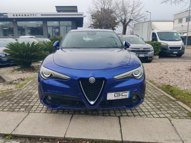 Auto - Alfa romeo stelvio 2.2 t.diesel 160cv at8 rwd super