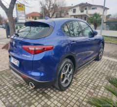 Auto - Alfa romeo stelvio 2.2 t.diesel 160cv at8 rwd super