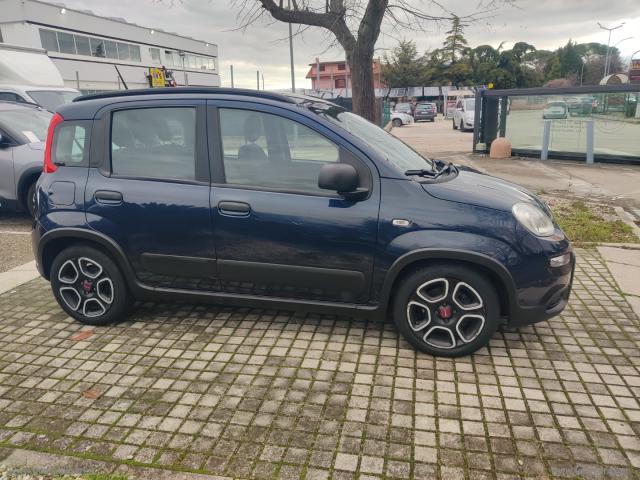 Auto - Fiat panda 1.0 firefly s&s hybrid city life