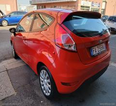 Auto - Ford fiesta 1.4 3p. bz.- gpl