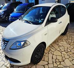 Auto - Lancia ypsilon 1.2 69 cv 5p. platinum