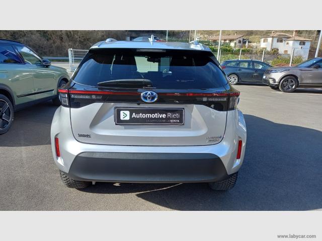 Auto - Toyota yaris cross 1.5 hyb. 5p. e-cvt awd trend