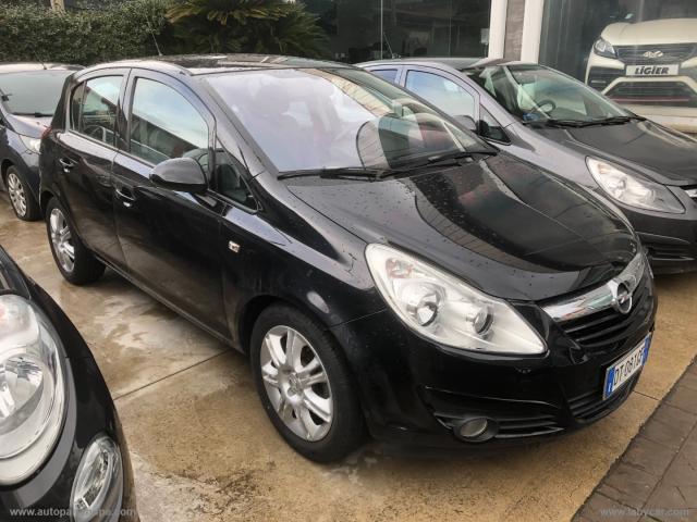 Auto - Opel corsa 1.2 5p. cosmo