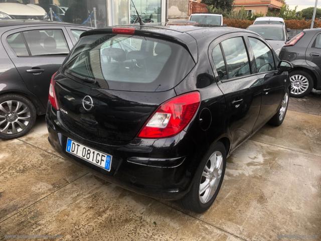 Auto - Opel corsa 1.2 5p. cosmo