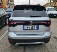 Auto - Volkswagen t-cross 1.0 tsi urban bmt