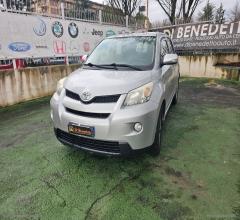 Auto - Toyota urban cruiser 1.4 d-4d awd luxury