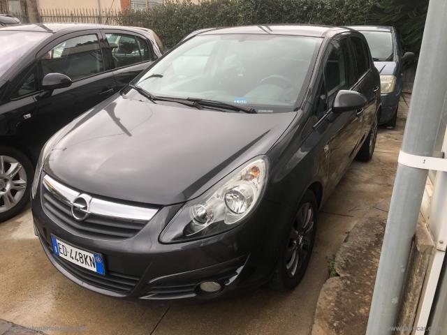 Opel corsa 1.2 80 cv 5p. gpl-tech club