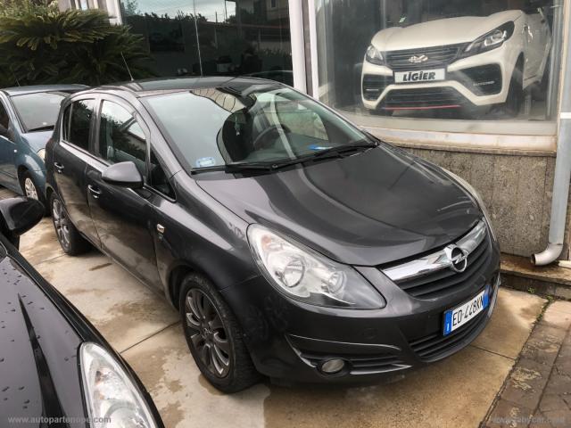 Auto - Opel corsa 1.2 80 cv 5p. gpl-tech club