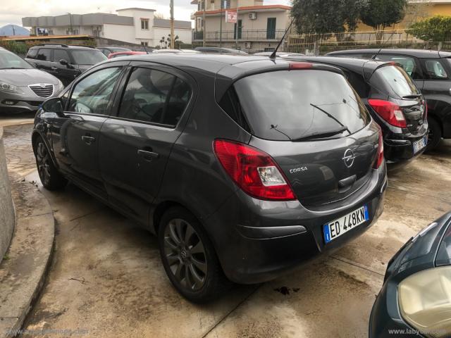 Auto - Opel corsa 1.2 80 cv 5p. gpl-tech club