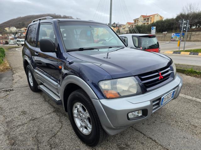 Auto - Mitsubishi pajero 2.5 tdi 3p. gl autocarro