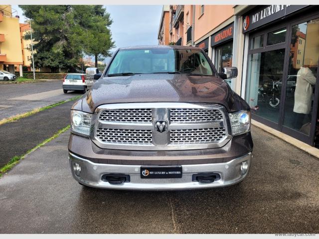 Auto - Ram 1500 laramie