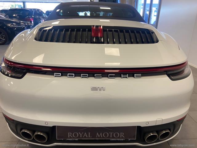 Auto - Porsche 911 carrera s cabriolet