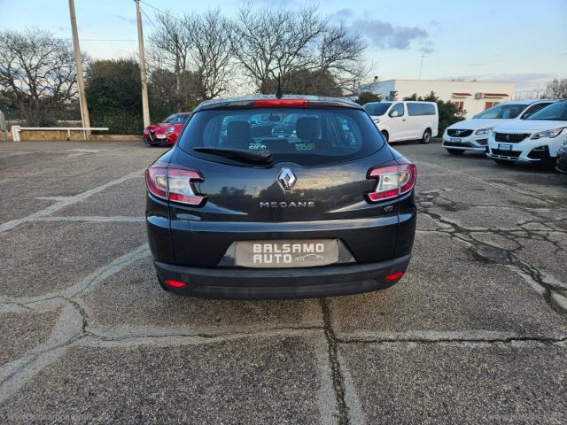 Auto - Renault mÃ©gane 1.5 dci 110 cv st attractive